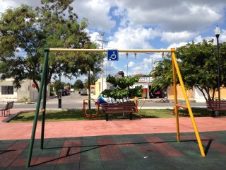 Parque de Lindavista II sin juegos y en estado deplorable Parque de Lindavista II sin juegos y en estado deplorable