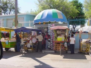 Tizimín: Vendedores de comida chatarra, un problema para las escuelas.\r\n\r\n Tizimín: Vendedores de comida chatarra, un problema para las escuelas.\r\n\r\n