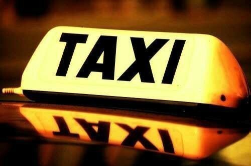 Interpone denuncia la dueña de la maleta que se robó un taxista de la ciudad de Mérida Interpone denuncia la dueña de la maleta que se robó un taxista de la ciudad de Mérida