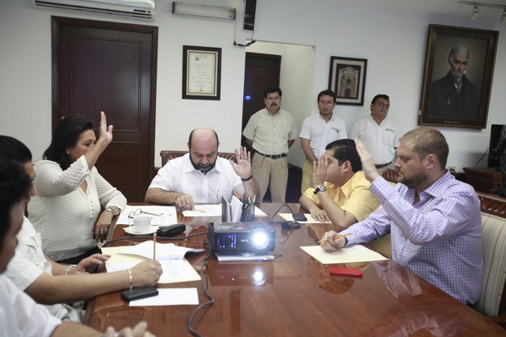 No 2013, no habrá incremento a las dietas de diputados yucatecos No 2013, no habrá incremento a las dietas de diputados yucatecos