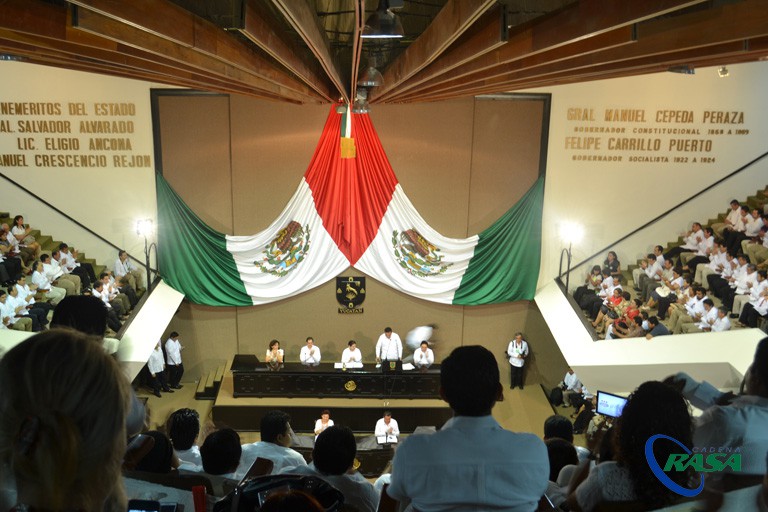 Primera Feria del Empleo de Rolando Zapata Primera Feria del Empleo de Rolando Zapata