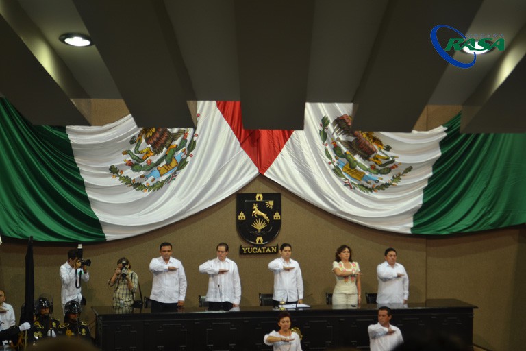 Ajustes a sueldos de burócratas en el gobierno de Rolando Ajustes a sueldos de burócratas en el gobierno de Rolando