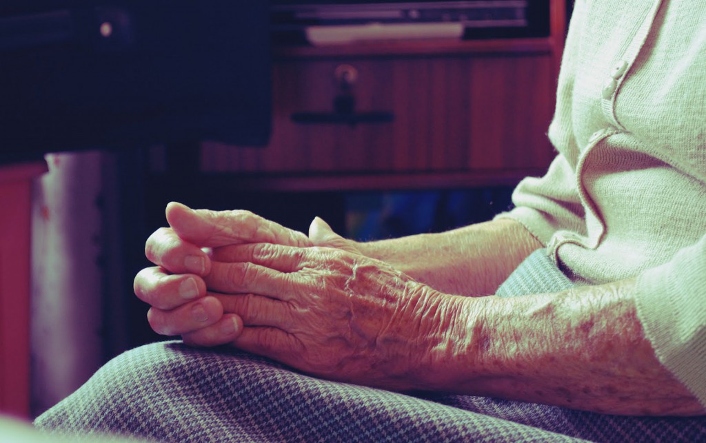 Desesperada abuela pide le permitan ver a su nieto que está en el albergue del Centro de Atención Integral al Menor en Desamparo Desesperada abuela pide le permitan ver a su nieto que está en el albergue del Centro de Atención Integral al Menor en Desamparo