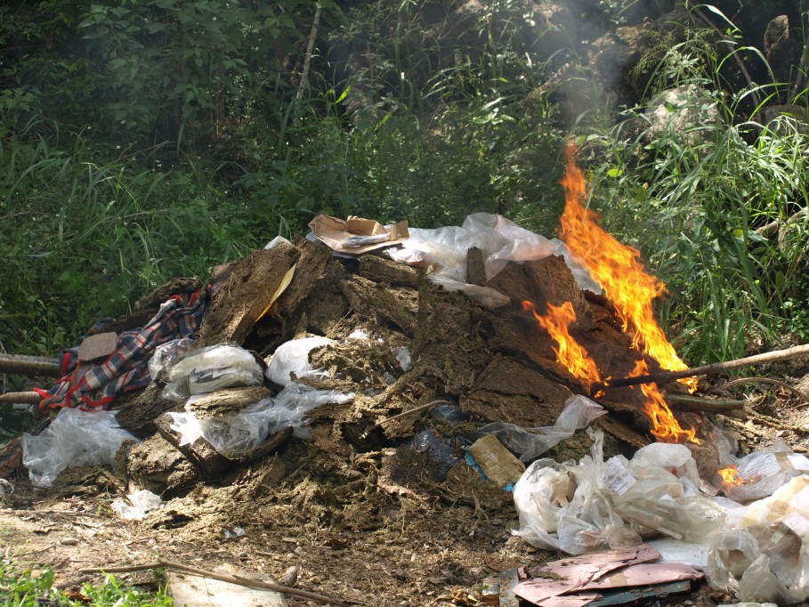 PGR Yucatán incinera en Kanasín droga asegurada en territorio estatal PGR Yucatán incinera en Kanasín droga asegurada en territorio estatal