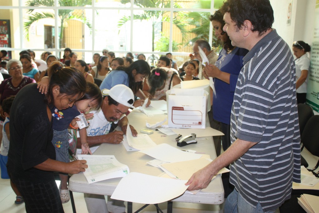 125 familias beneficiadas con programa estatal 125 familias beneficiadas con programa estatal