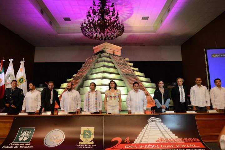 Gobierno del Estado seguirá apoyando al Ayuntamiento de Mérida Gobierno del Estado seguirá apoyando al Ayuntamiento de Mérida