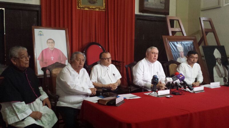 Con una serie de eventos despiden a Jorge Patrón Wong ex rector del Seminario Conciliar de Yucatán. Con una serie de eventos despiden a Jorge Patrón Wong ex rector del Seminario Conciliar de Yucatán.