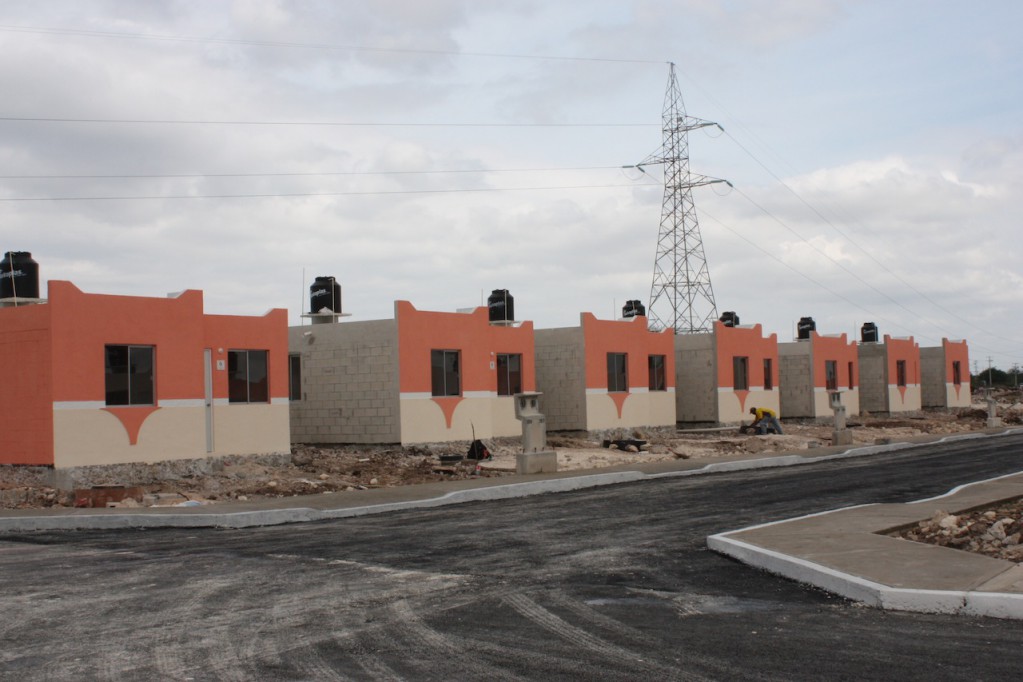 Casas nuevas en el Roble Agrícola y Renacimiento Casas nuevas en el Roble Agrícola y Renacimiento