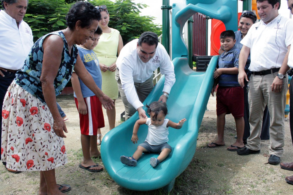 Valladolid: Se hace entrega de cinco juegos infantiles Valladolid: Se hace entrega de cinco juegos infantiles