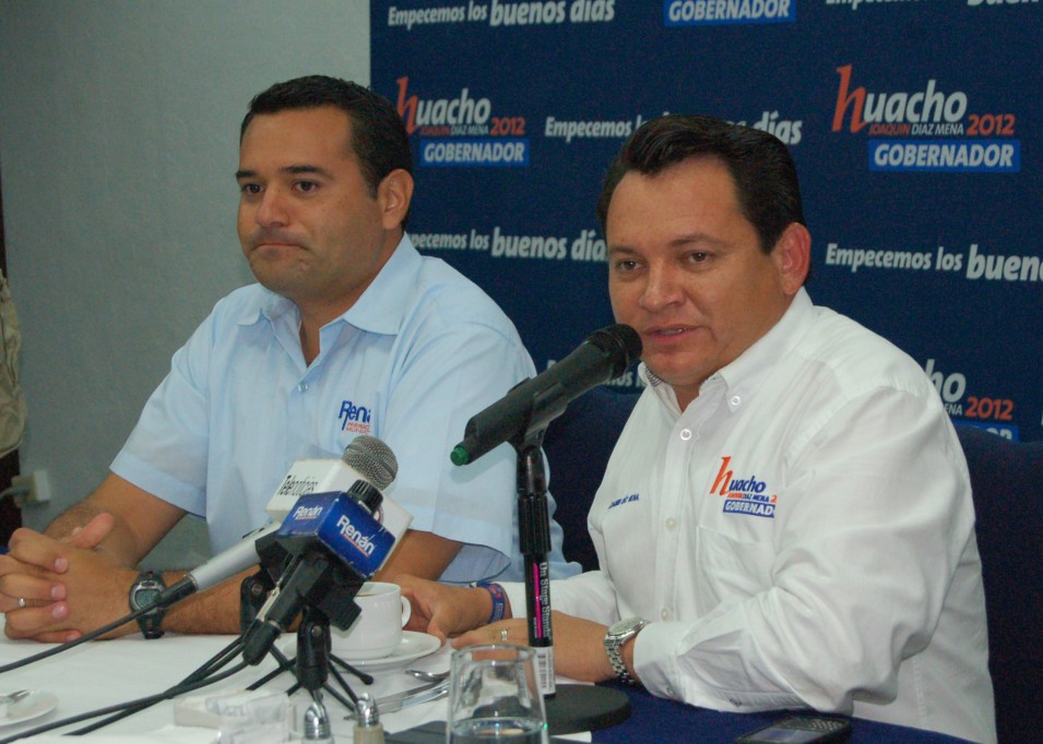 Cuenta Huacho Díaz Mena con respaldo del PAN nacional Cuenta Huacho Díaz Mena con respaldo del PAN nacional