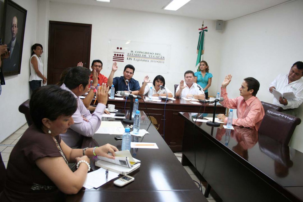 Congreso local aprueba la no ratificación de consejeros del Ipepac Congreso local aprueba la no ratificación de consejeros del Ipepac