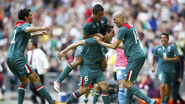 Yucatecos aseguran el triunfo de México en la final del futbol. Yucatecos aseguran el triunfo de México en la final del futbol.