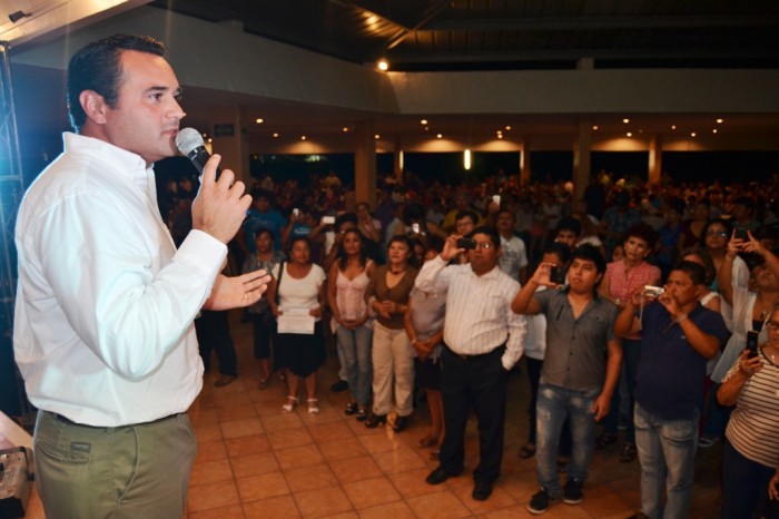 Renán Barrera pide a concesionarios de la basura no suspender el servicio de recolecta